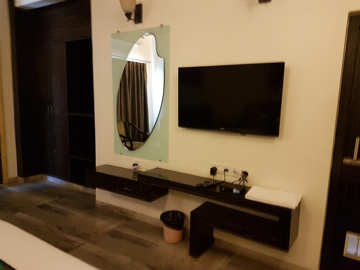 מאונט אבו Hotel Karnavati מראה חיצוני תמונה