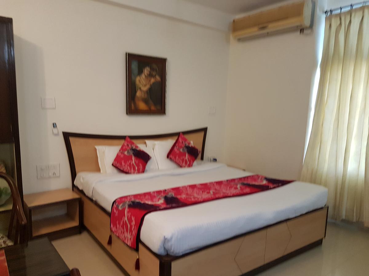 מאונט אבו Hotel Karnavati מראה חיצוני תמונה