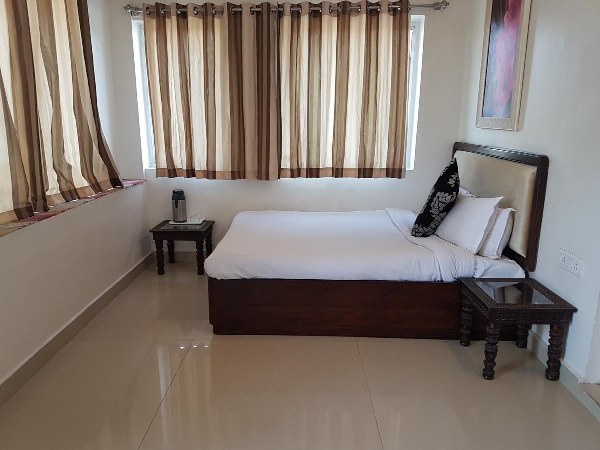 מאונט אבו Hotel Karnavati מראה חיצוני תמונה