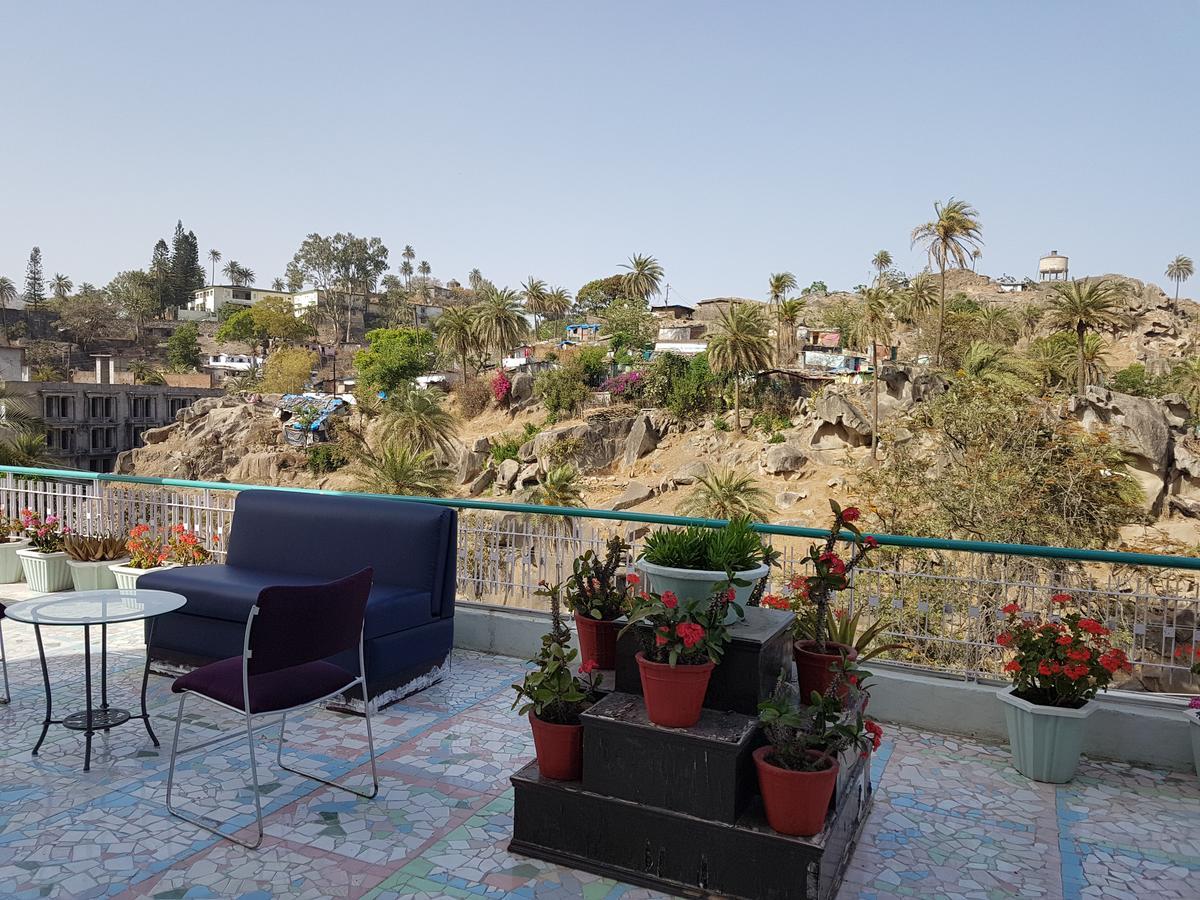 מאונט אבו Hotel Karnavati מראה חיצוני תמונה