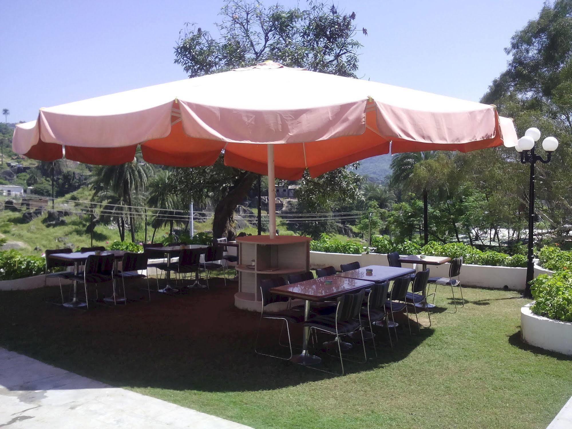 מאונט אבו Hotel Karnavati מראה חיצוני תמונה